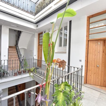 New! Bohemian Apartment In The Center Seville Exterior photo